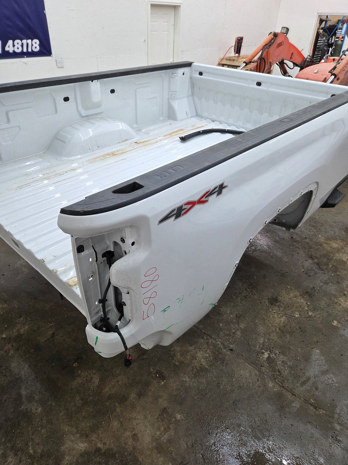 2019-2026 Chevrolet Silverado 2500 3500 HD 8' Long Truck Bed