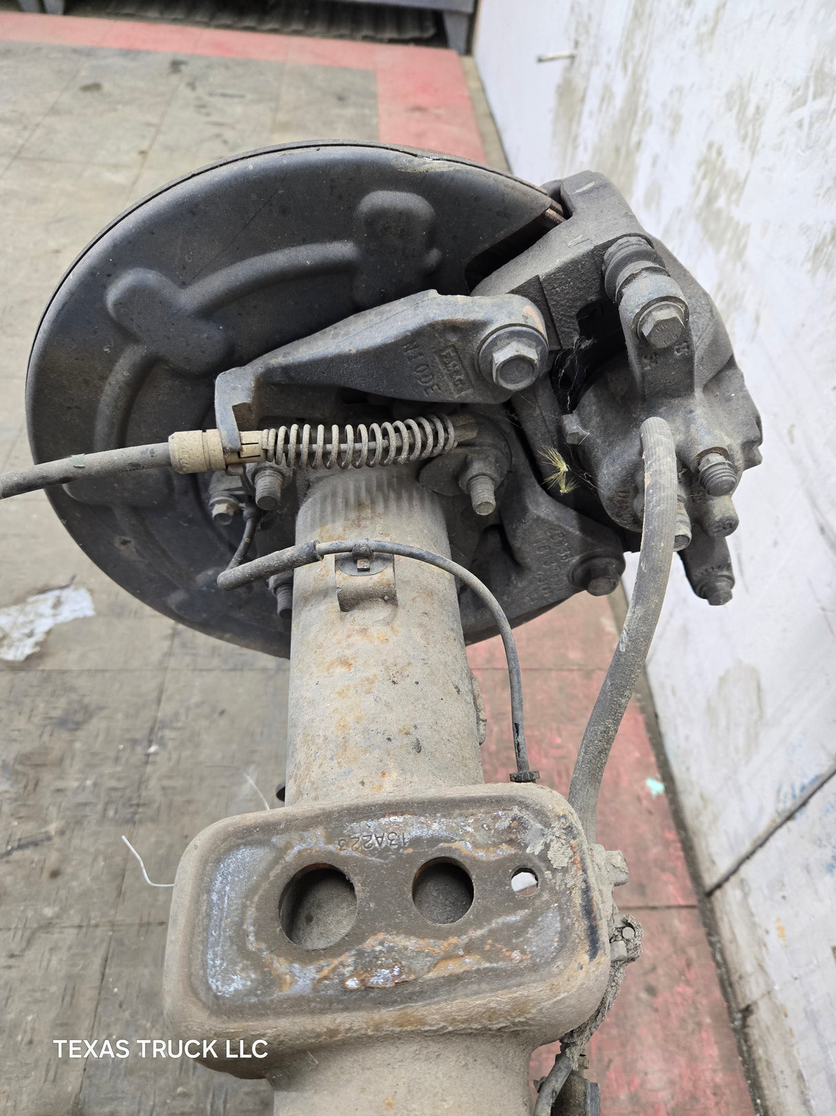 2012-2014 Ford F150 9.75" Rear Axle 3.55 Gear Ratio Limited Slip