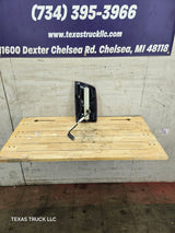 2003-2006 Dodge Ram 3rd Gen 1500 2500 3500 LH Driver Side Tail Light 55077117