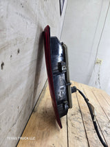 2003-2006 Dodge Ram 3rd Gen 1500 2500 3500 LH Driver Side Tail Light 55077117