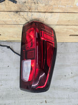 2019-2023 GMC Sierra 1500 2500 3500 HD RH Passenger Side Tail Light 85115888