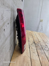 2003-2006 Dodge Ram 3rd Gen 1500 2500 3500 RH Passenger Side Tail Light