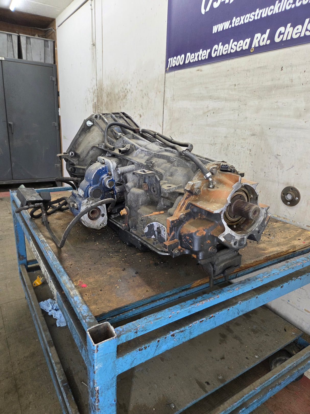 2003-2010 5r110 Automatic Transmission WITH PTO POWER TAKE OFF 4x4 6.0L power stroke 6.8L v10 triton 5.4L v8 68K MILES CORE