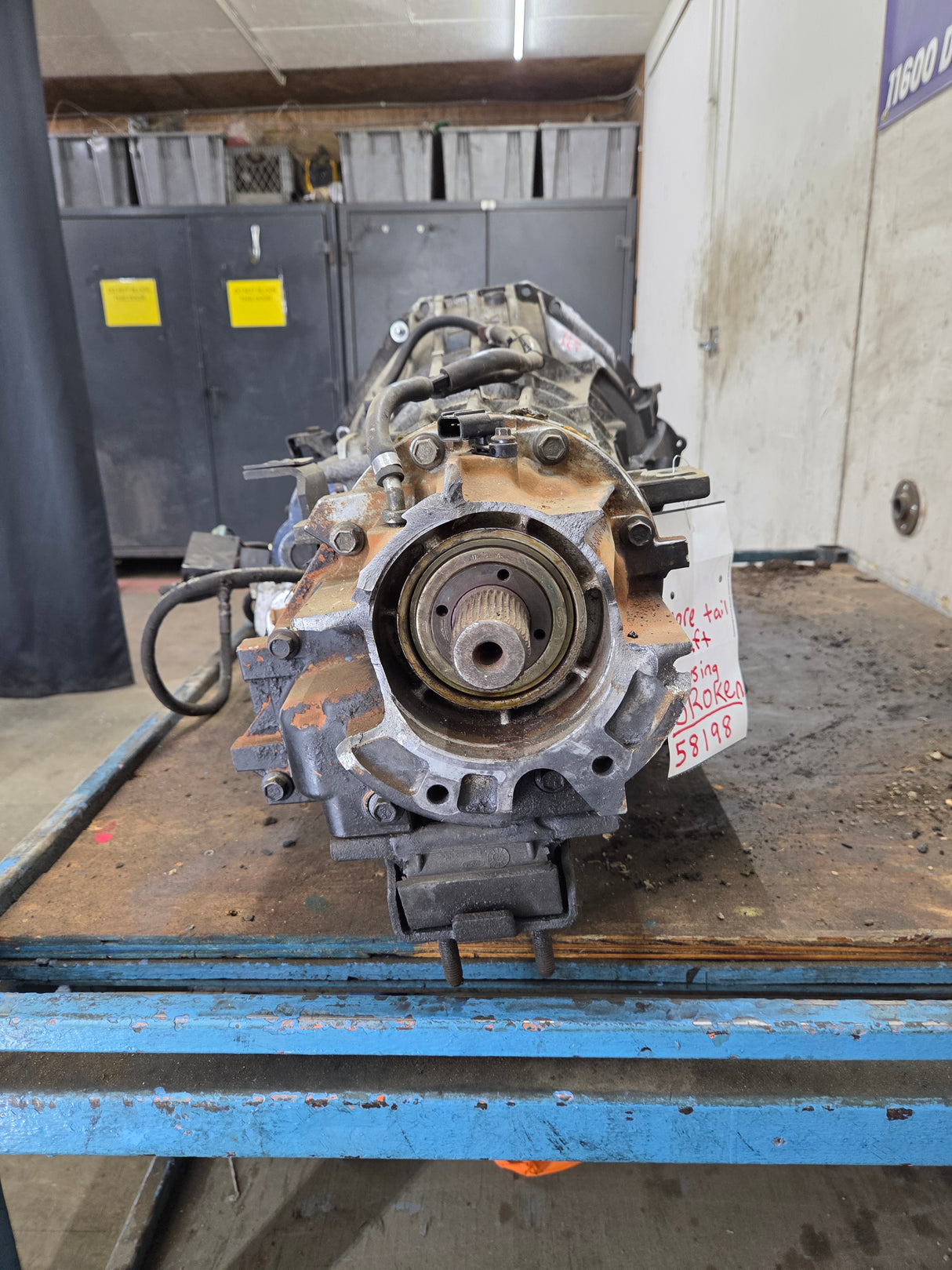 2003-2010 5r110 Automatic Transmission WITH PTO POWER TAKE OFF 4x4 6.0L power stroke 6.8L v10 triton 5.4L v8 68K MILES CORE