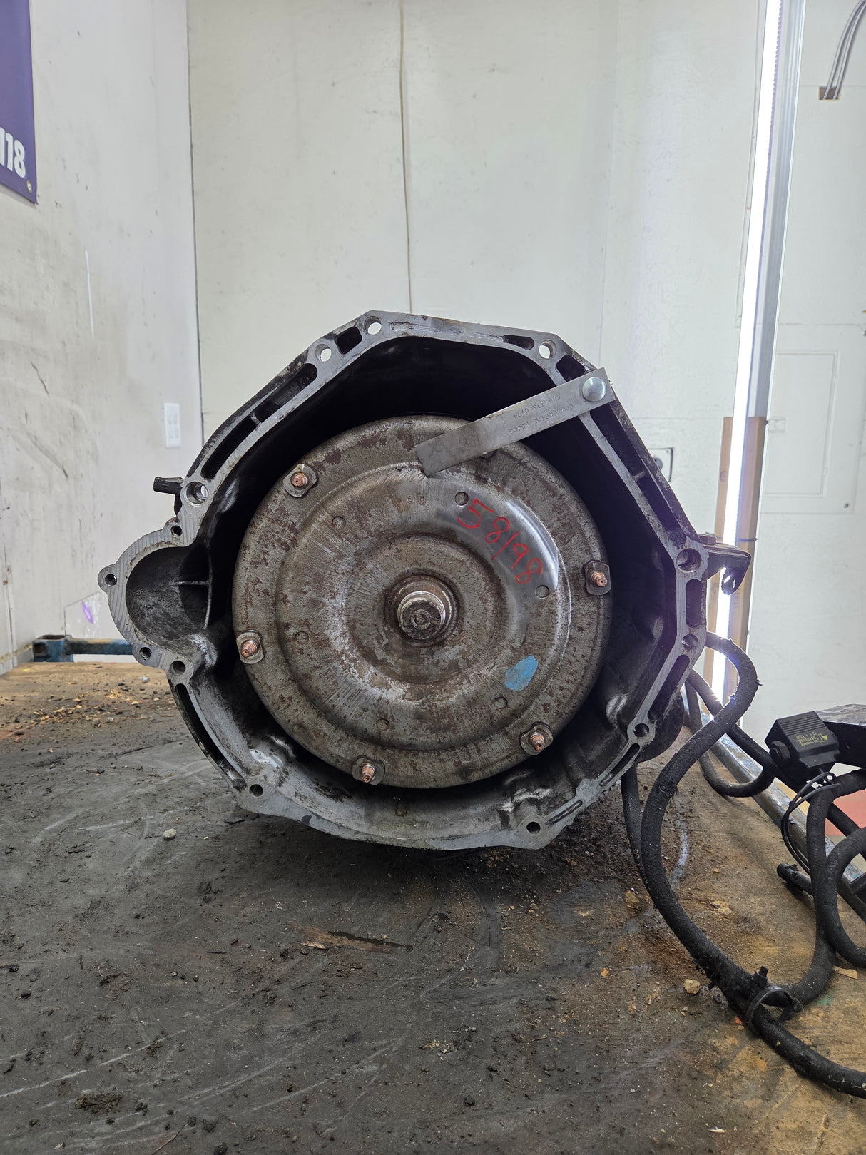 2003-2010 5r110 Automatic Transmission WITH PTO POWER TAKE OFF 4x4 6.0L power stroke 6.8L v10 triton 5.4L v8 68K MILES CORE