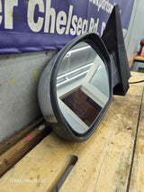 2007-2013 Chevrolet Silverado GMC Sierra 1500 2500 LH Driver Side Power Mirror