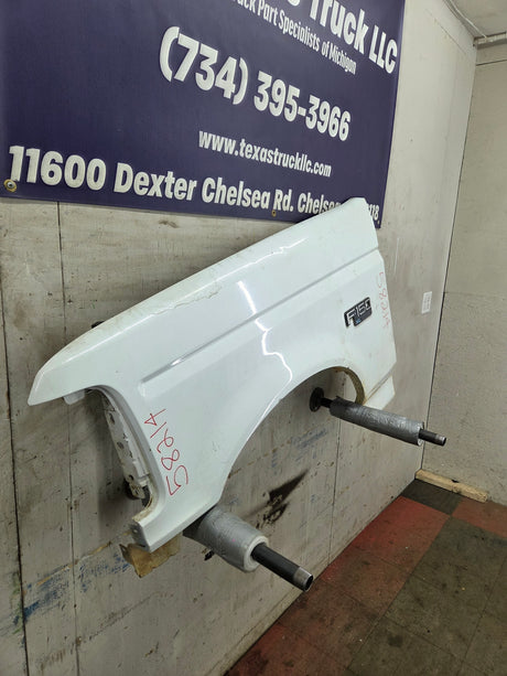 1992-1997 OBS Ford F Series F250 F350 F450 F550 Driver Side LH Front Fender