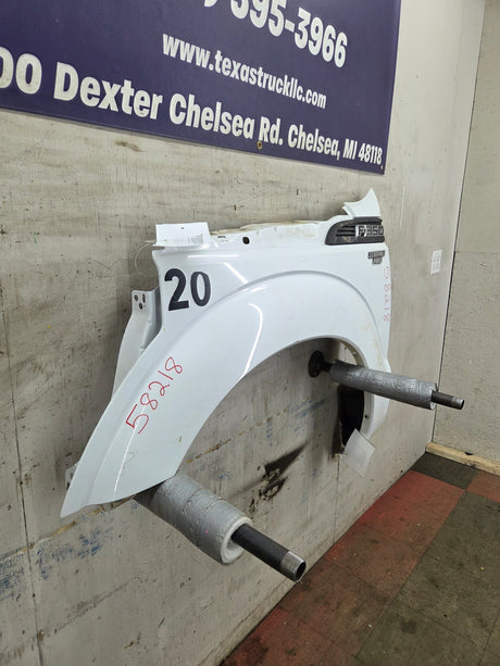 2011-2016 Ford Super Duty F250 F350 LH Driver Side Front Fender