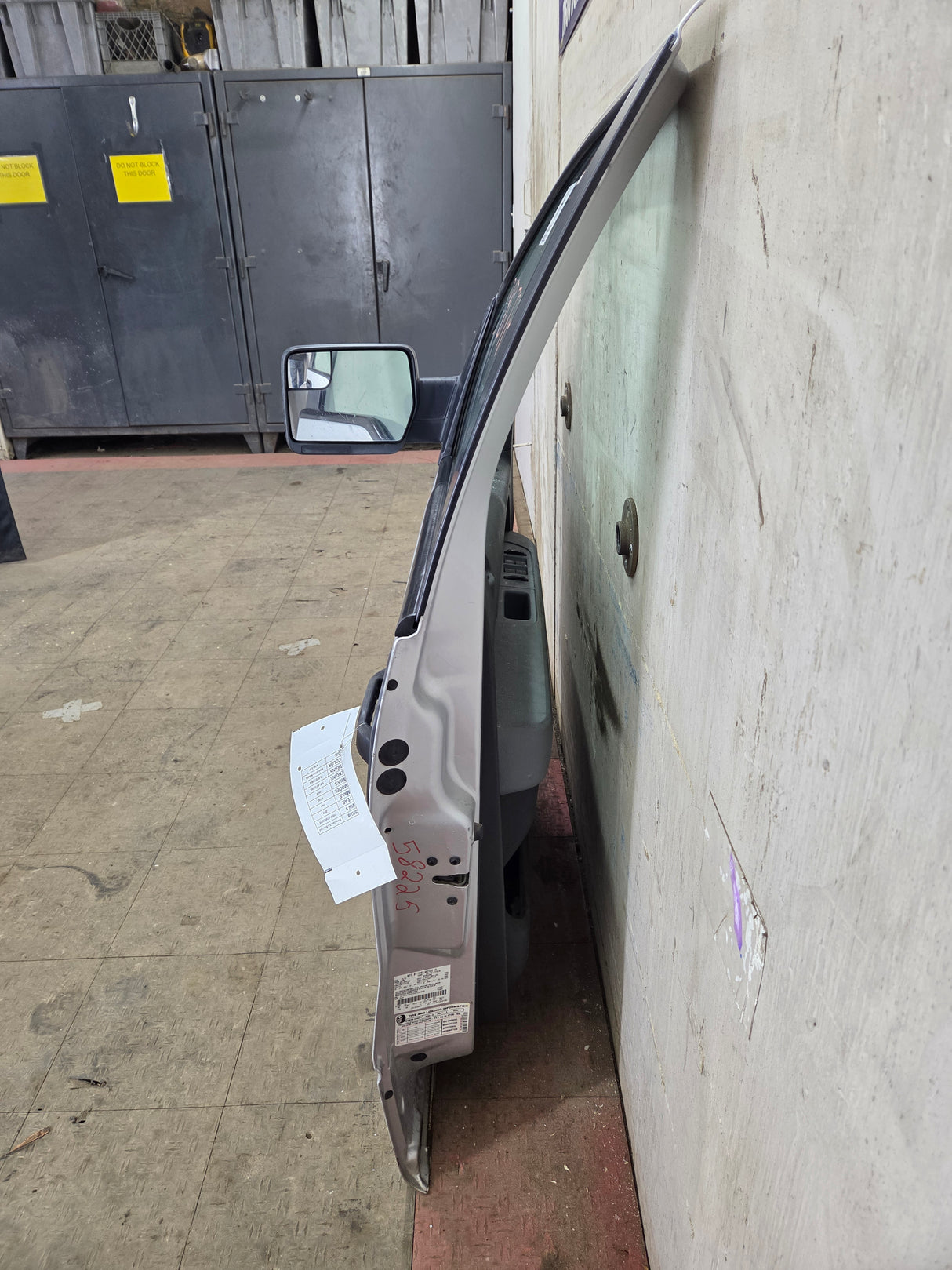 2009-2014 Ford F150 LH Driver Side Front Door