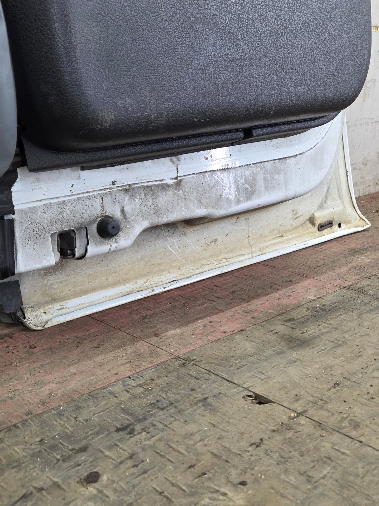 2009-2014 Ford F150 Rear Passenger Side RH Extended Cab Door