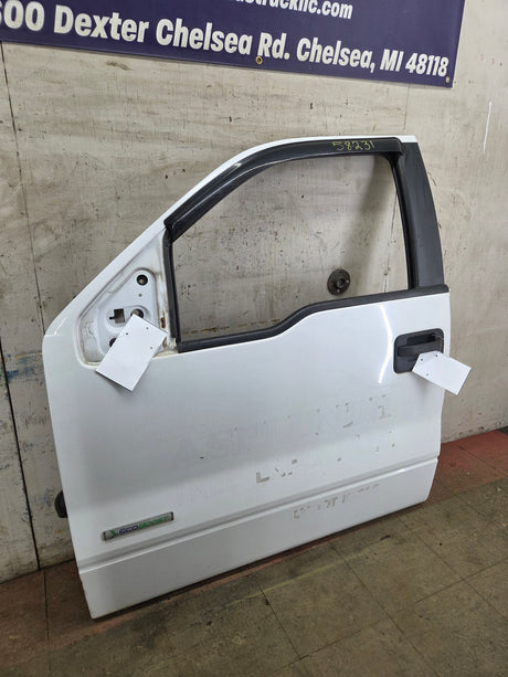 2009-2014 Ford F150 LH Driver Side Front Door