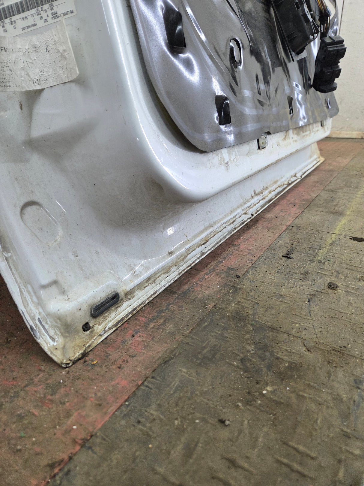 2009-2014 Ford F150 LH Driver Side Front Door