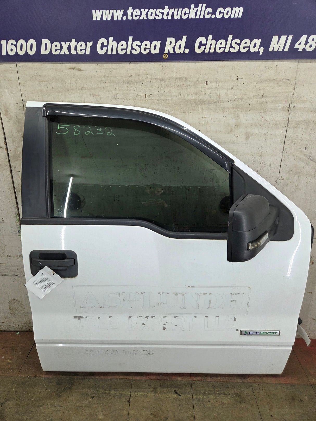 2009-2014 Ford F150 RH Passenger Side Front Door