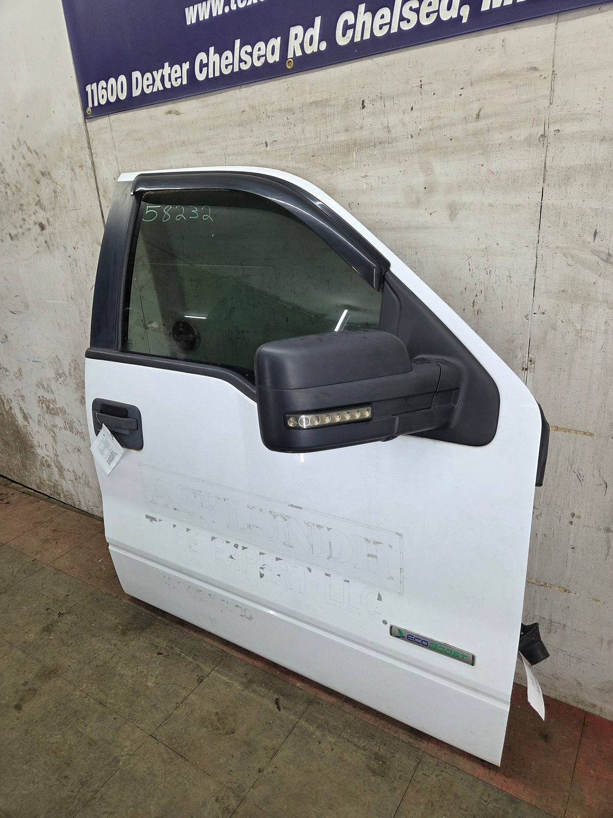 2009-2014 Ford F150 RH Passenger Side Front Door