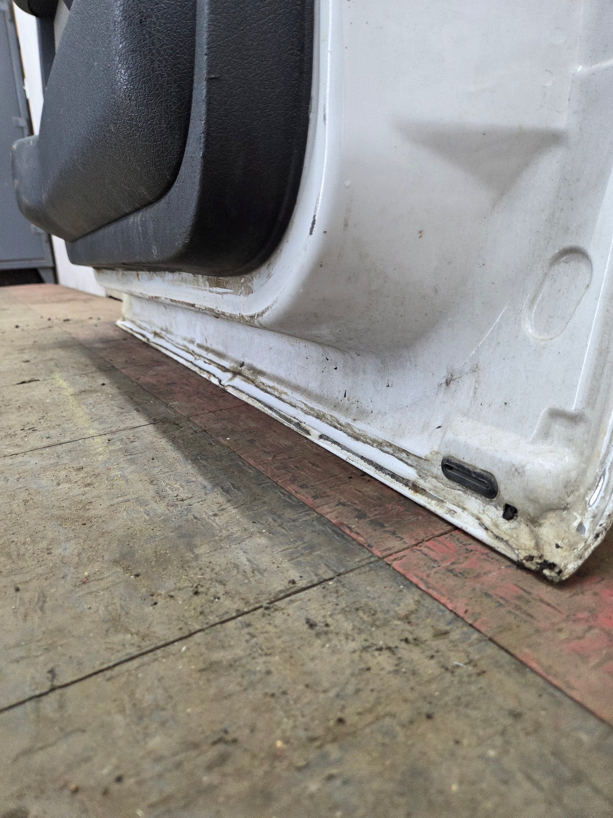 2009-2014 Ford F150 RH Passenger Side Front Door