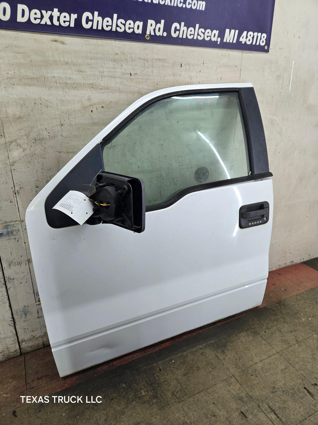 2004-2008 Ford F150 Driver Side Extended/Regular Cab Front Door LH