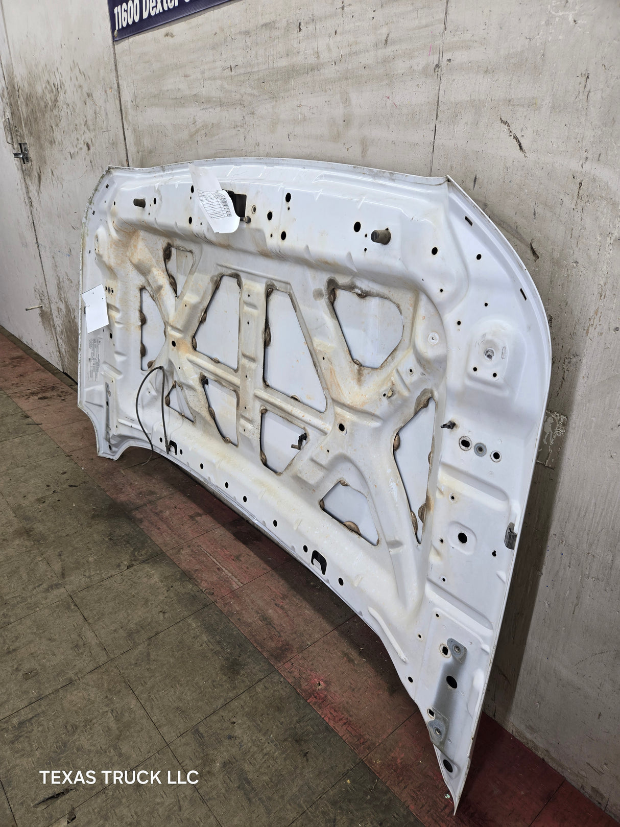 2011-2016 Ford Super Duty Hood F250 F350 F450 F550 - White