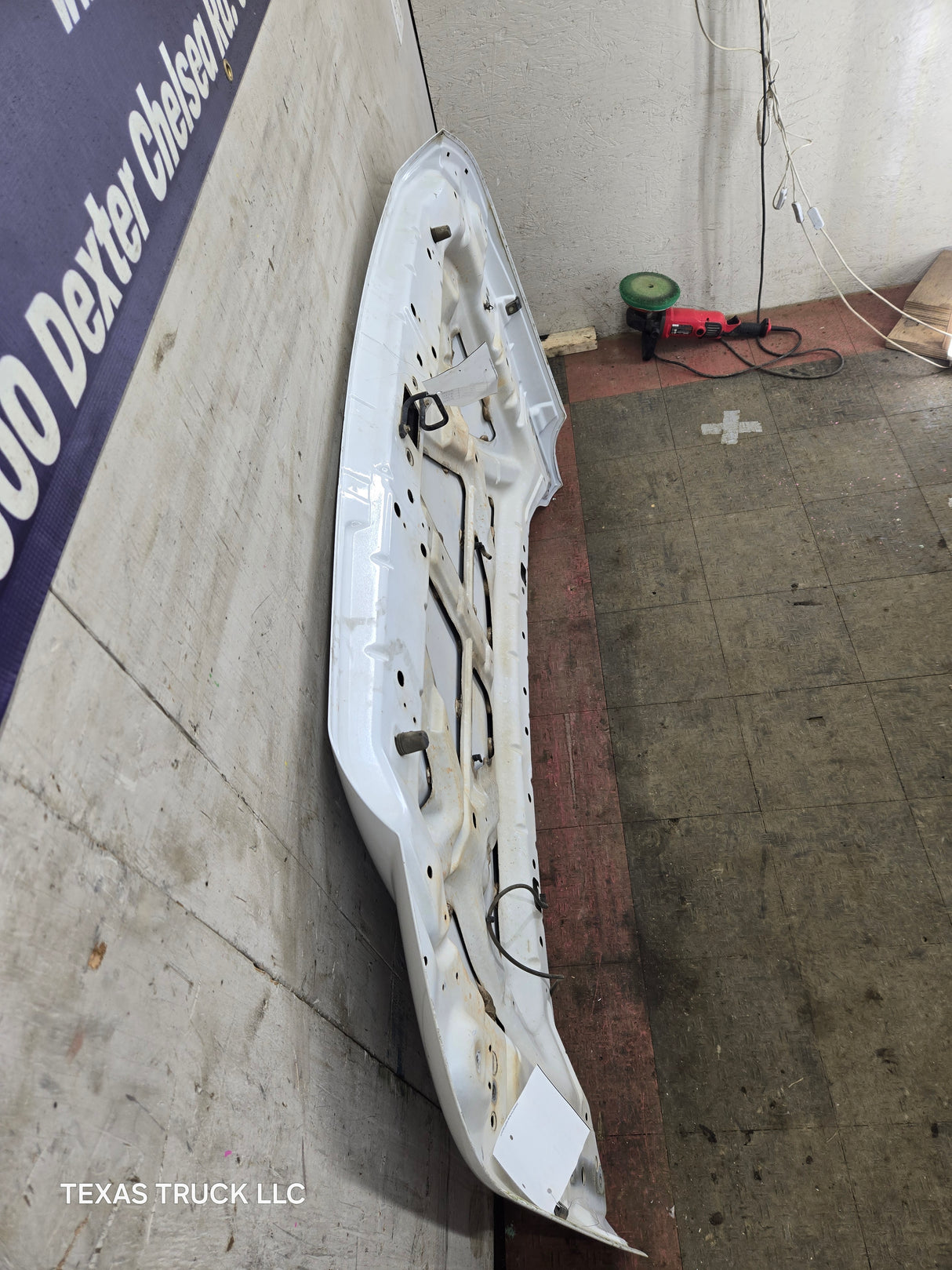 2011-2016 Ford Super Duty Hood F250 F350 F450 F550 - White