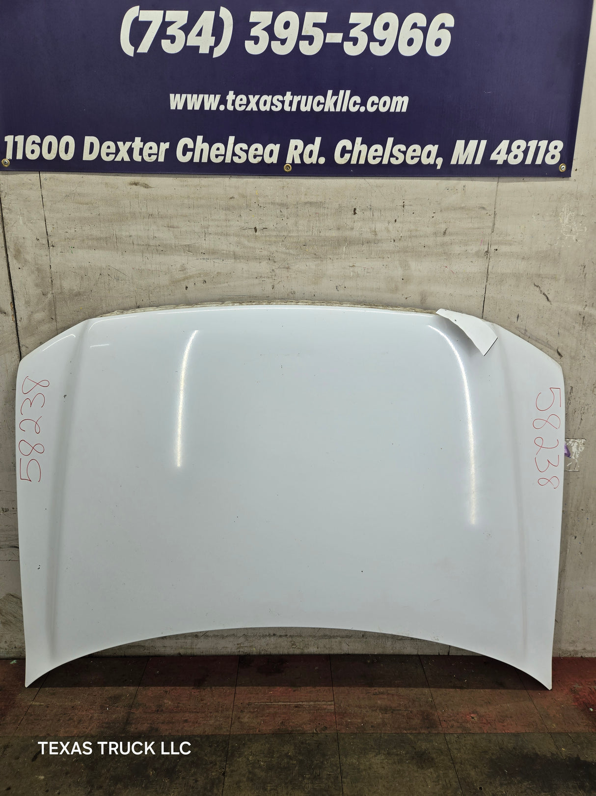 2004-2008 Ford F150 Hood