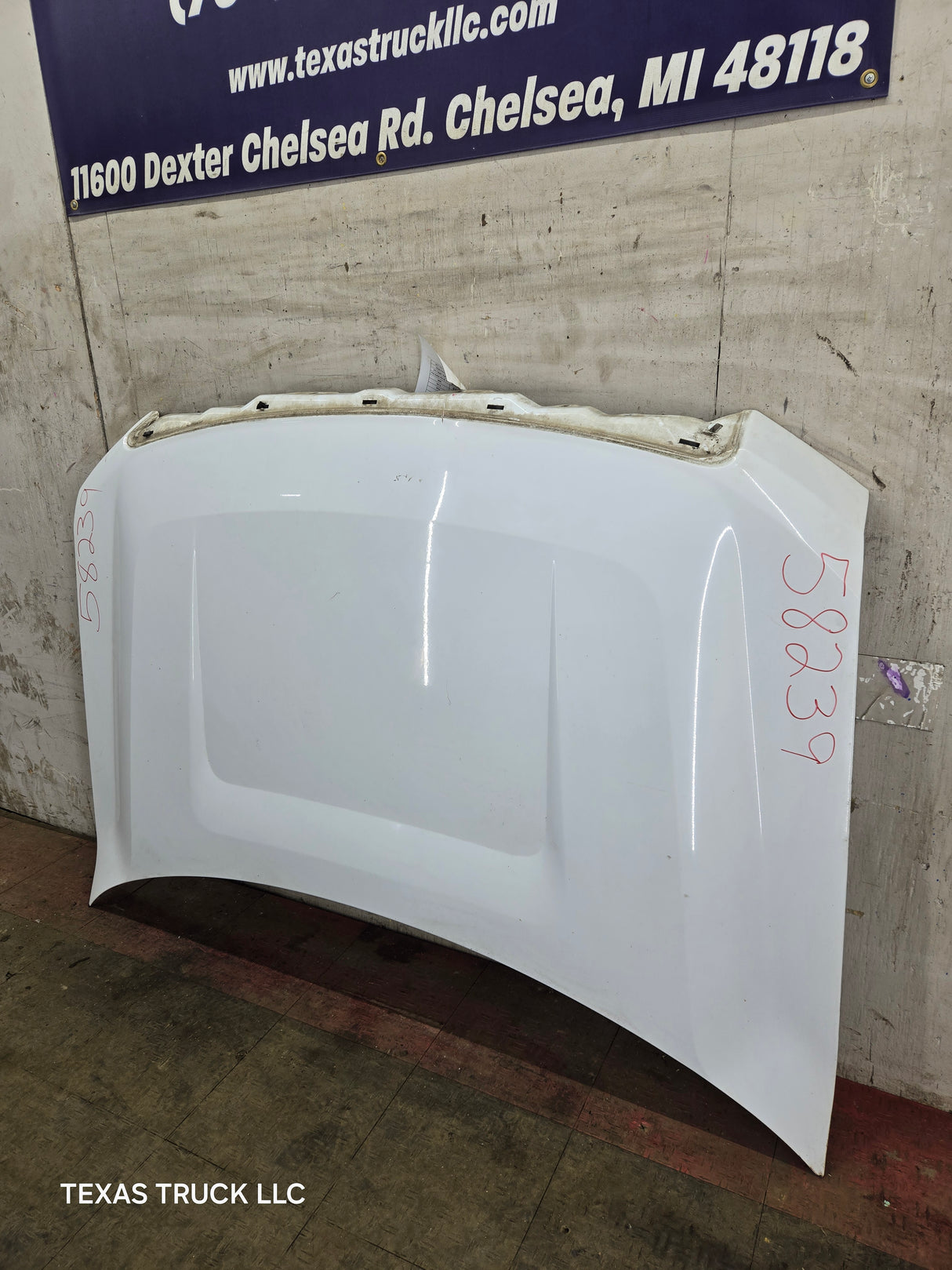 2009-2014 Ford F150 Hood