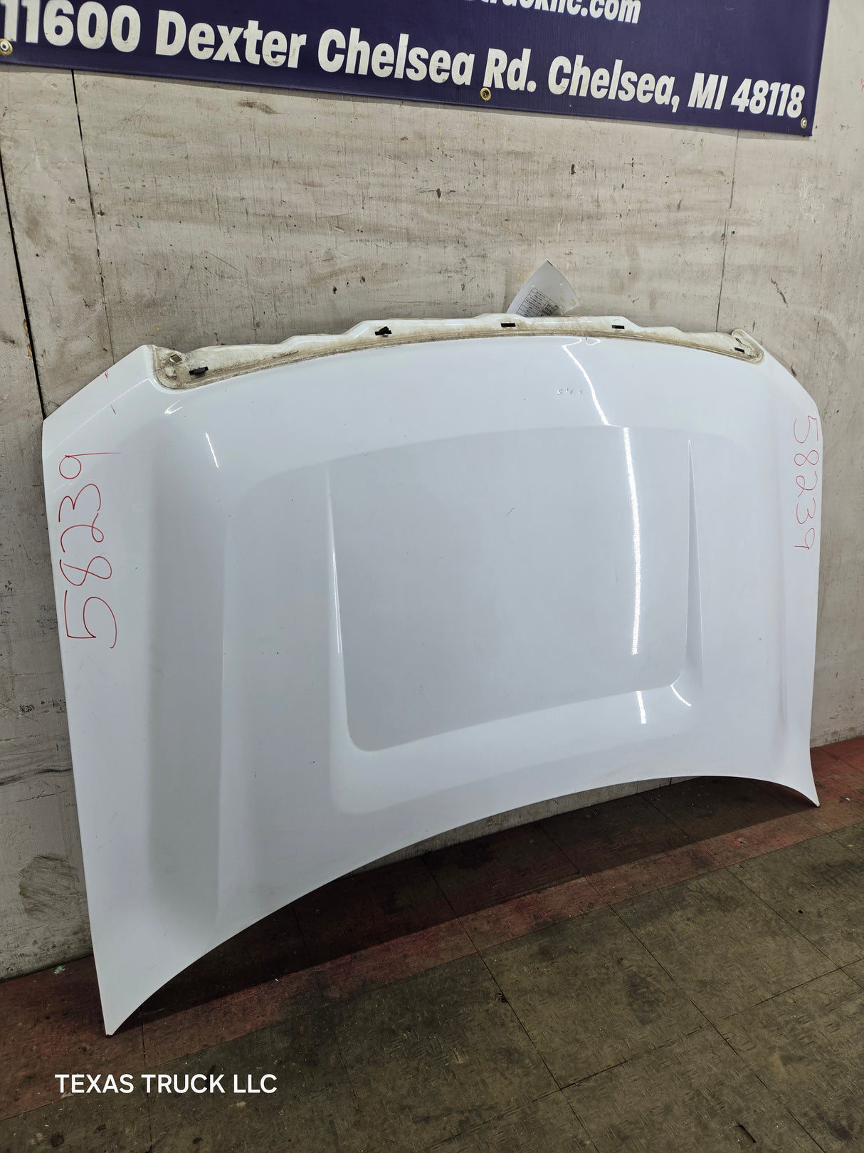 2009-2014 Ford F150 Hood