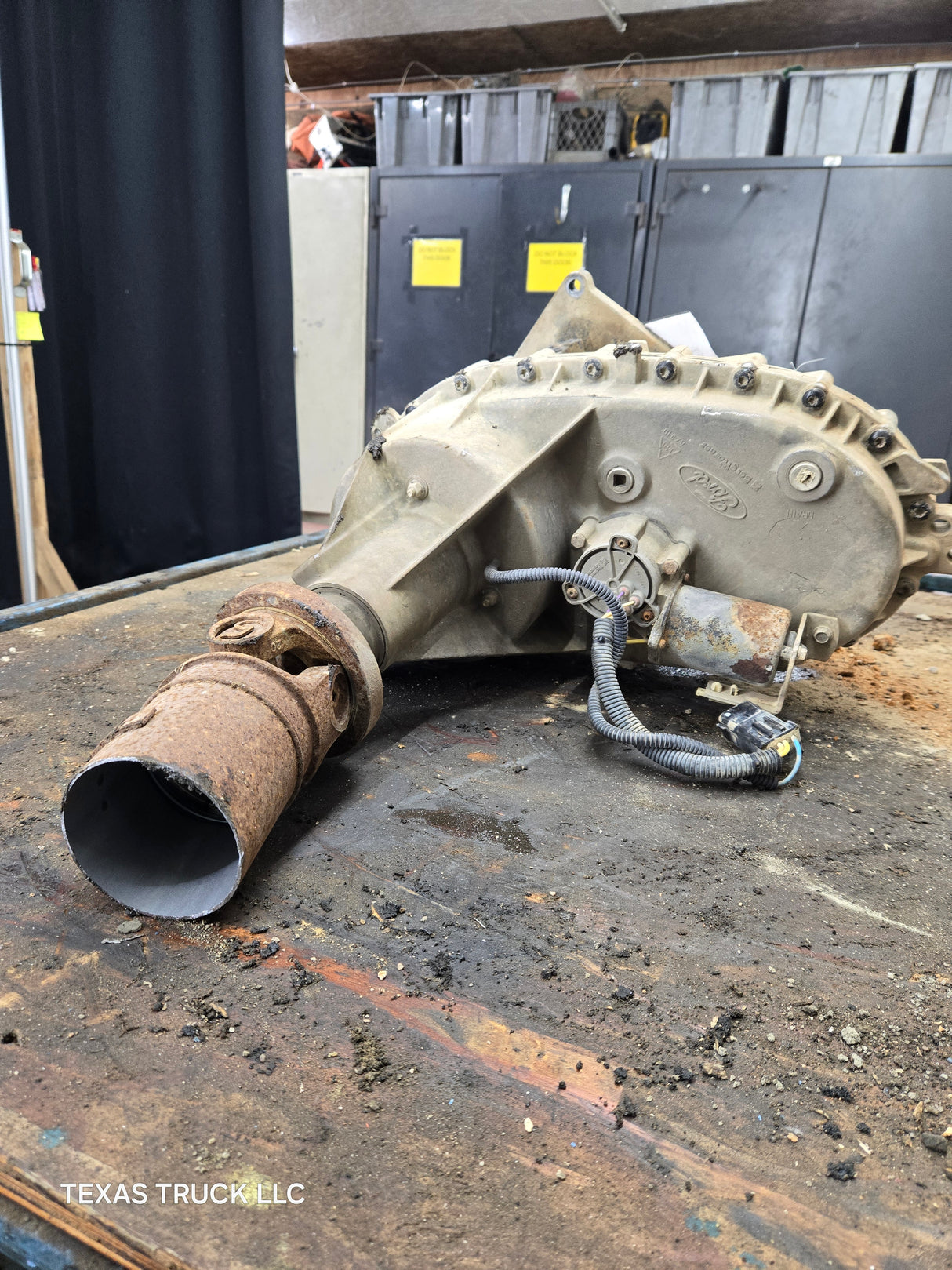 2012-2014 Ford F150 Transfer Case 5.0L V8 3 Mode Electric Shift On The Fly