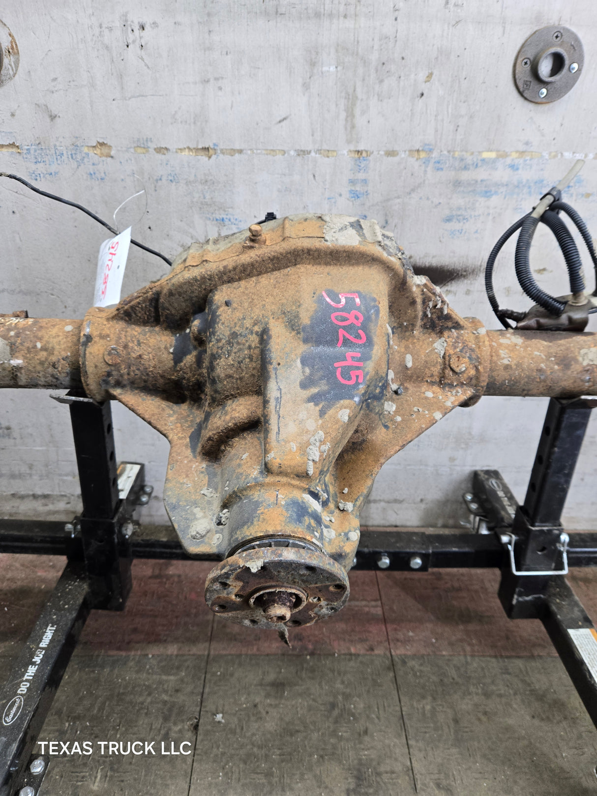 2012-2014 Ford F150 9.75" Rear Axle 3.55 Gear Ratio Limited Slip