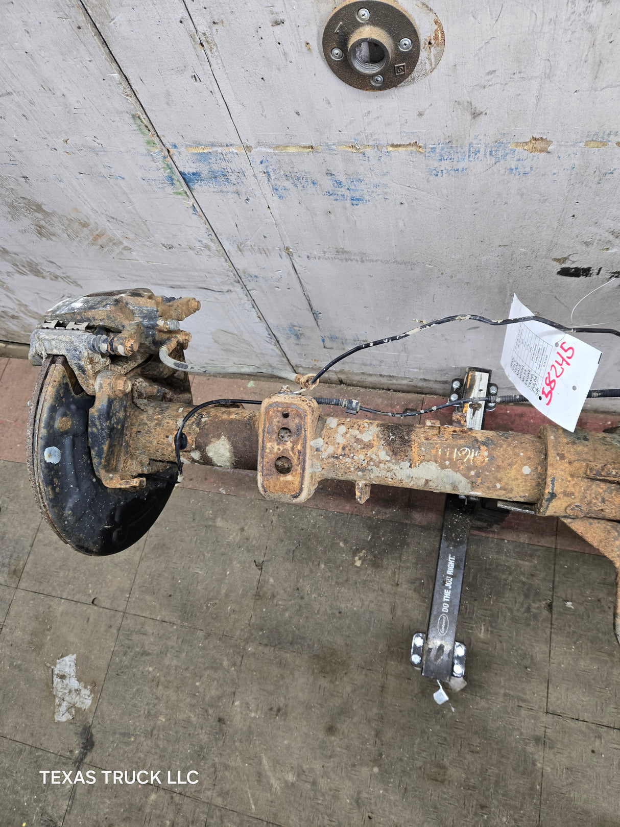 2012-2014 Ford F150 9.75" Rear Axle 3.55 Gear Ratio Limited Slip