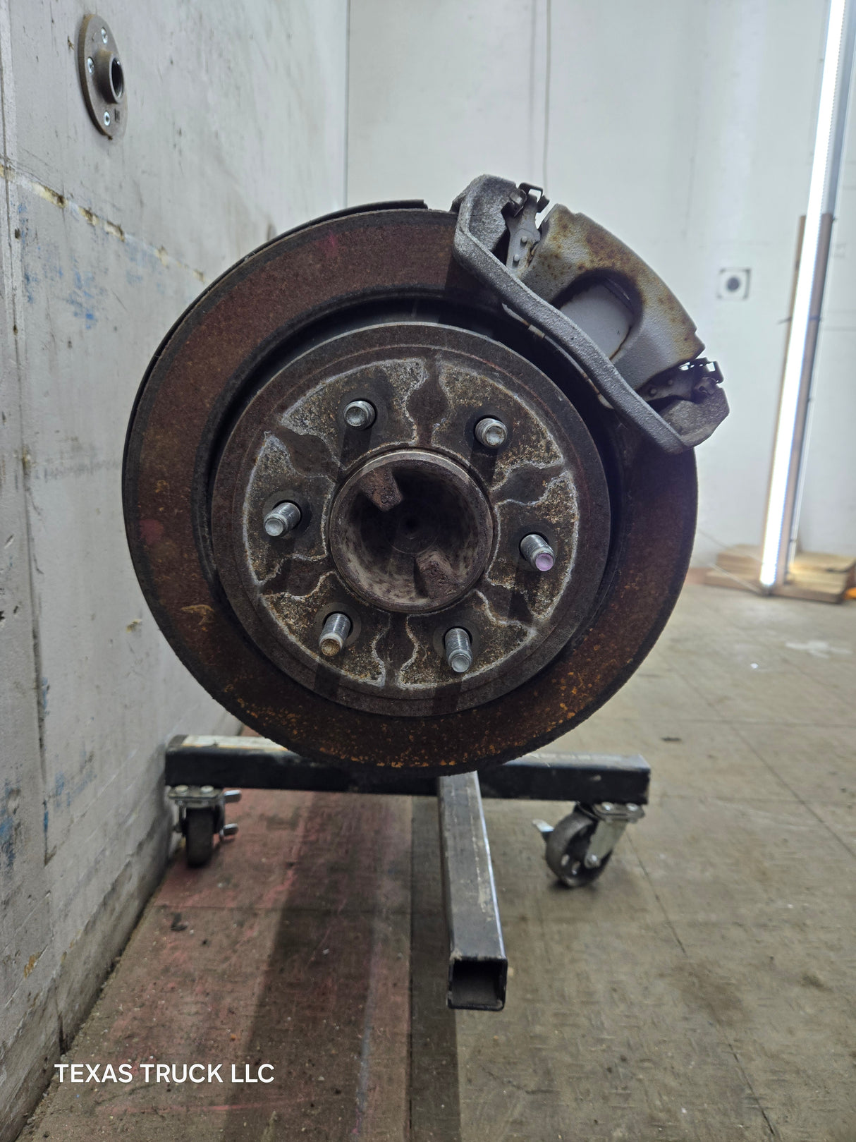 2012-2014 Ford F150 9.75" Rear Axle 3.55 Gear Ratio Limited Slip
