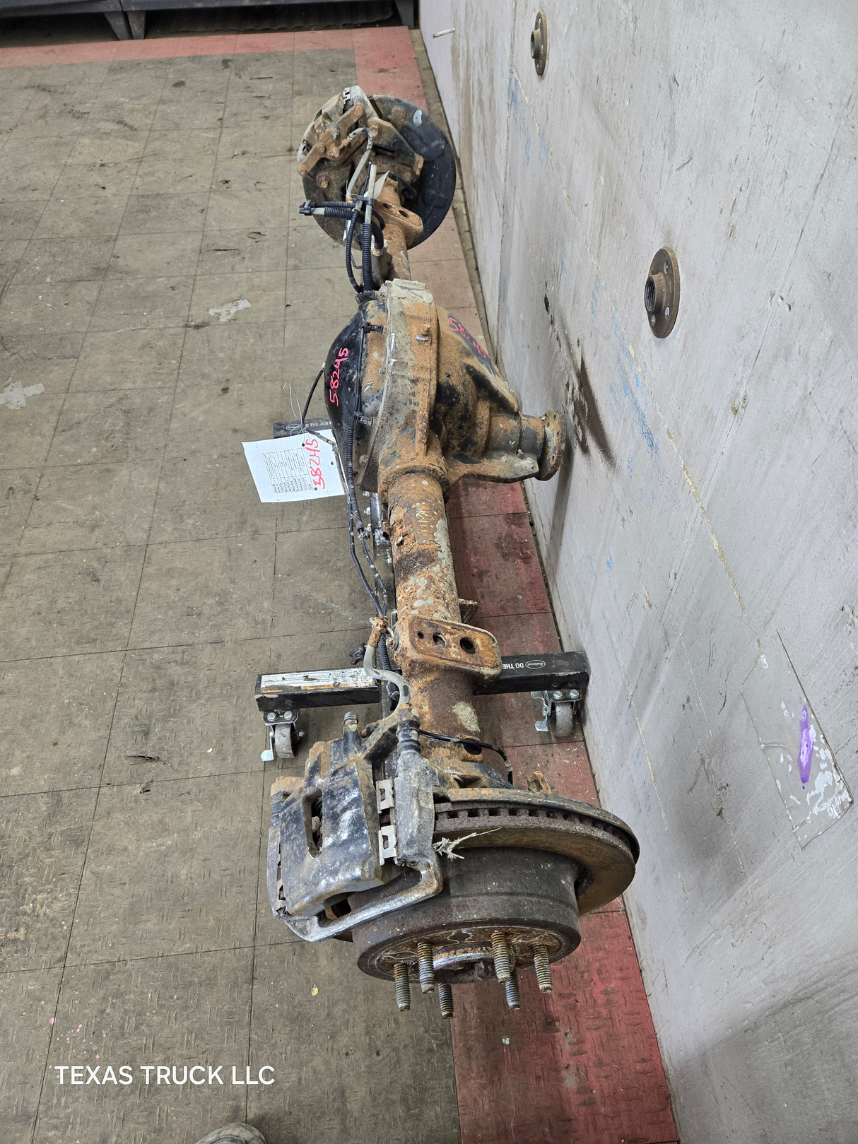 2012-2014 Ford F150 9.75" Rear Axle 3.55 Gear Ratio Limited Slip