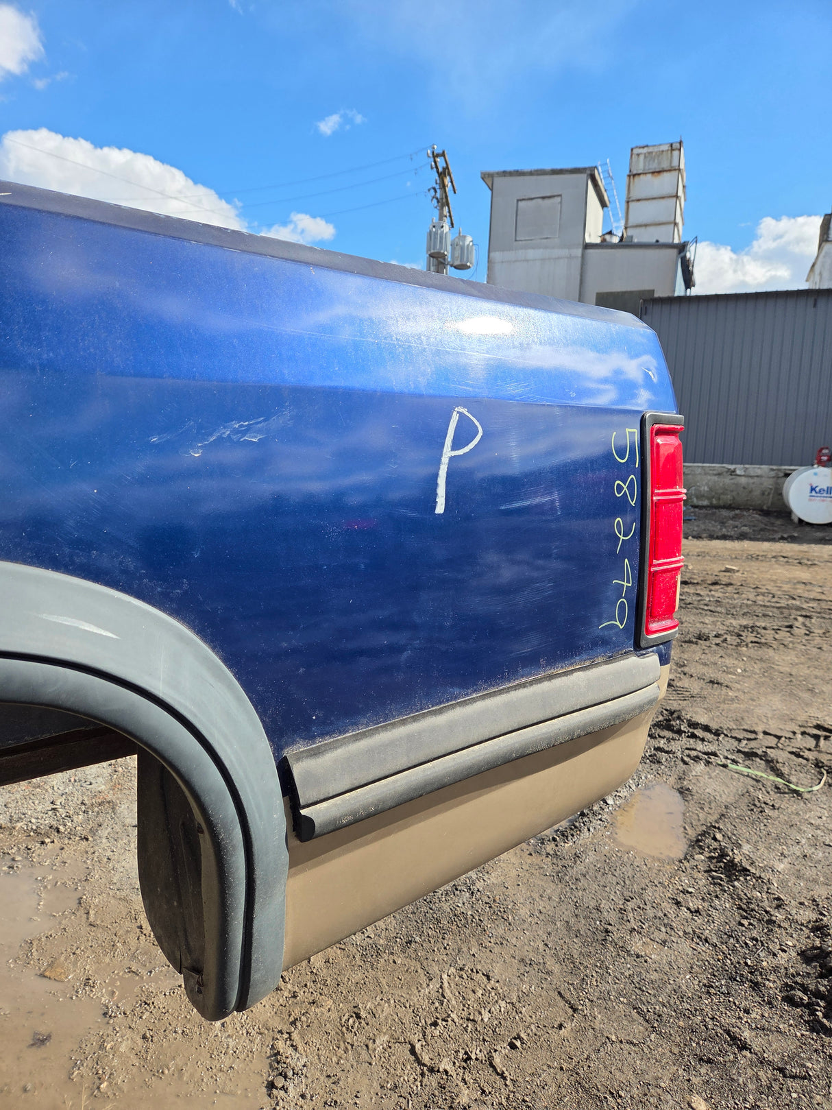 1994-1996 Dodge Dakota 2nd Gen 6' 6" Short Truck Bed