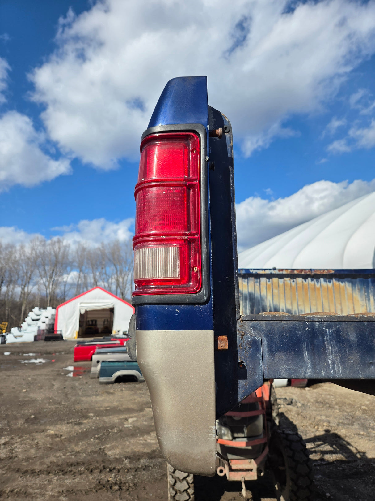 1994-1996 Dodge Dakota 2nd Gen 6' 6" Short Truck Bed
