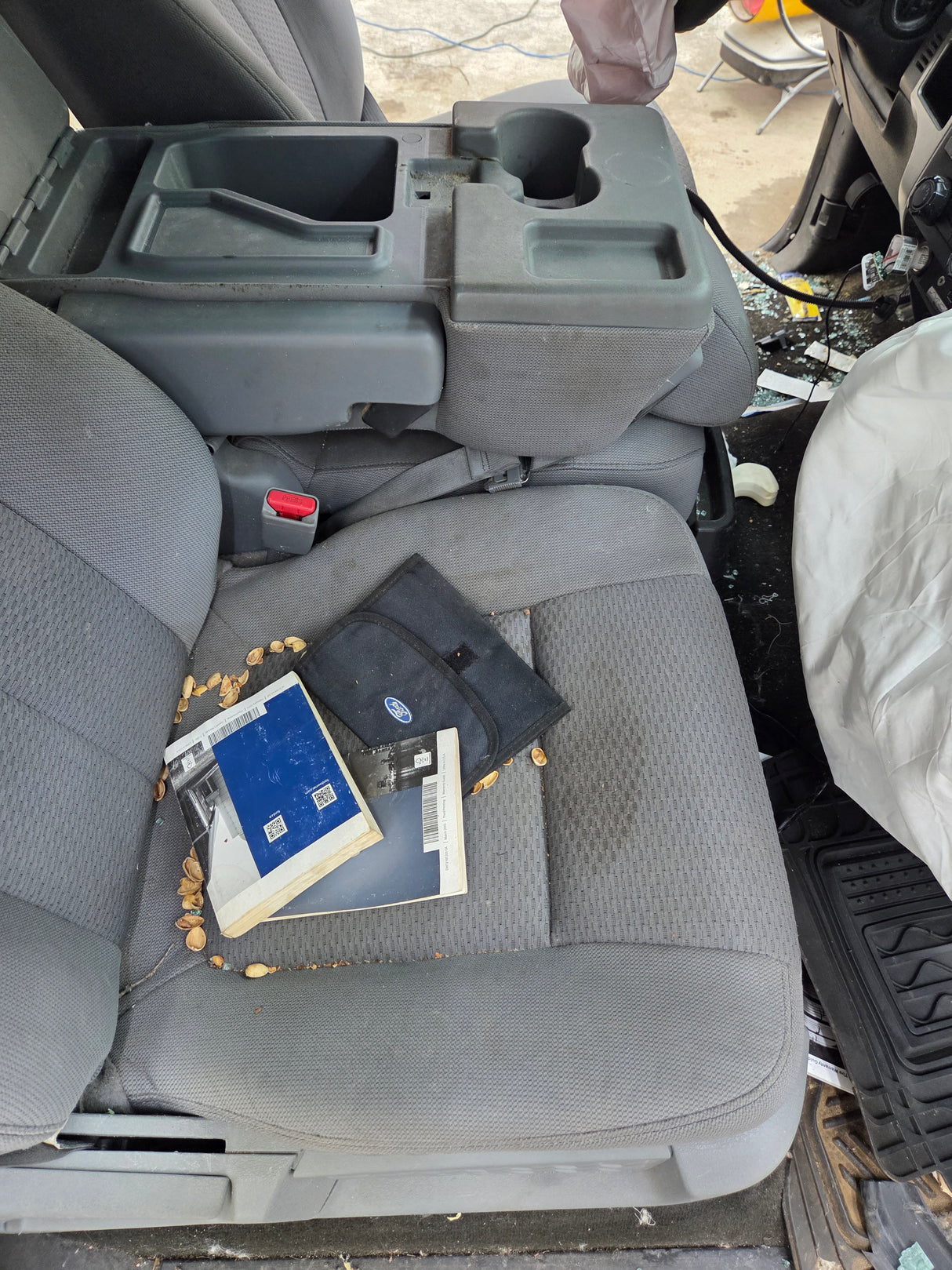 2009-2014 Ford F150 4 door Crew Cab Truck Cab