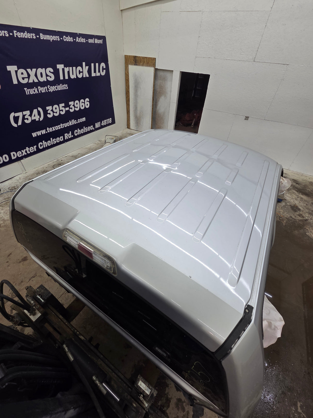 2009-2014 Ford F150 4 door Crew Cab Truck Cab