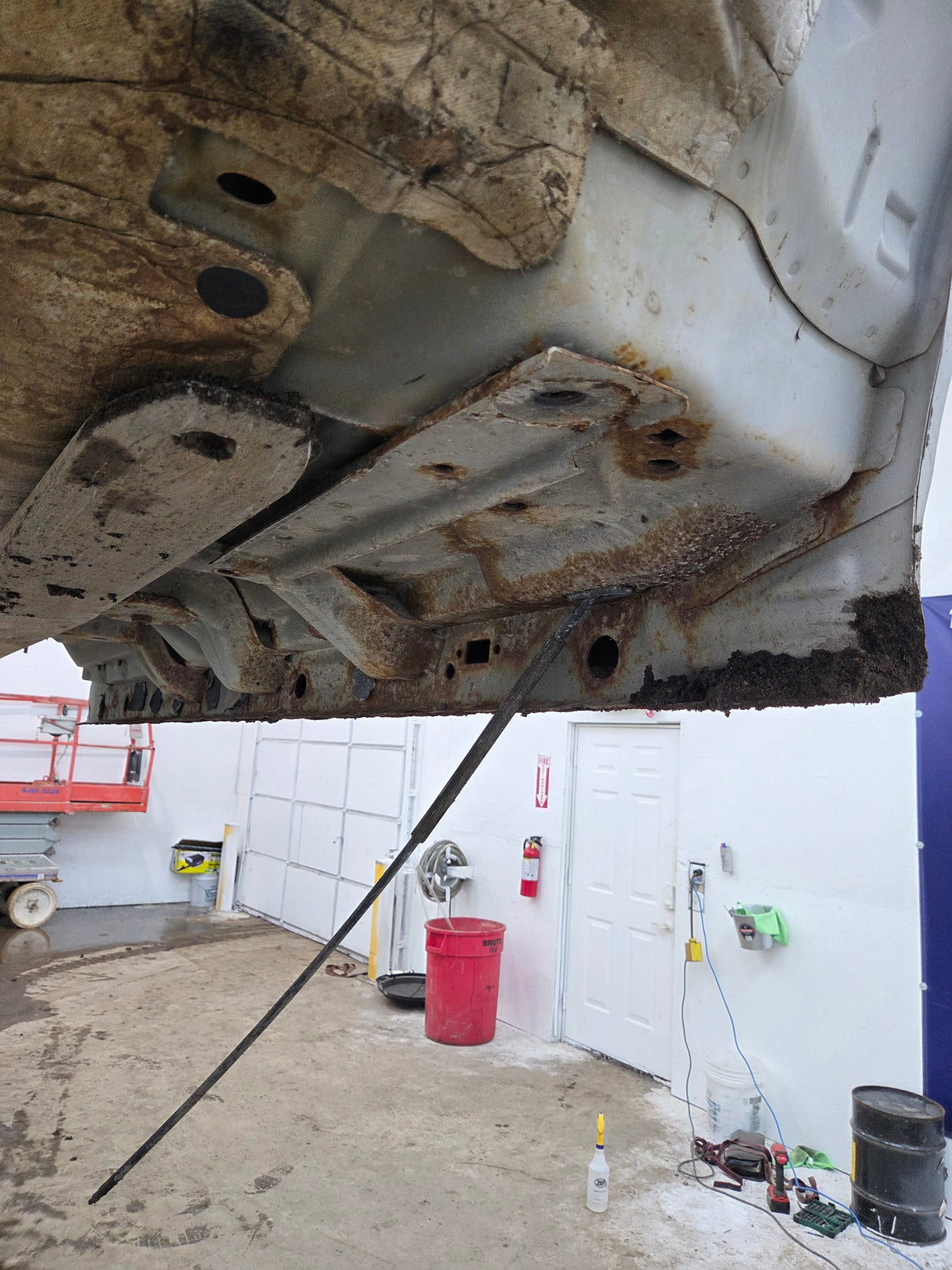 2009-2014 Ford F150 4 door Crew Cab Truck Cab