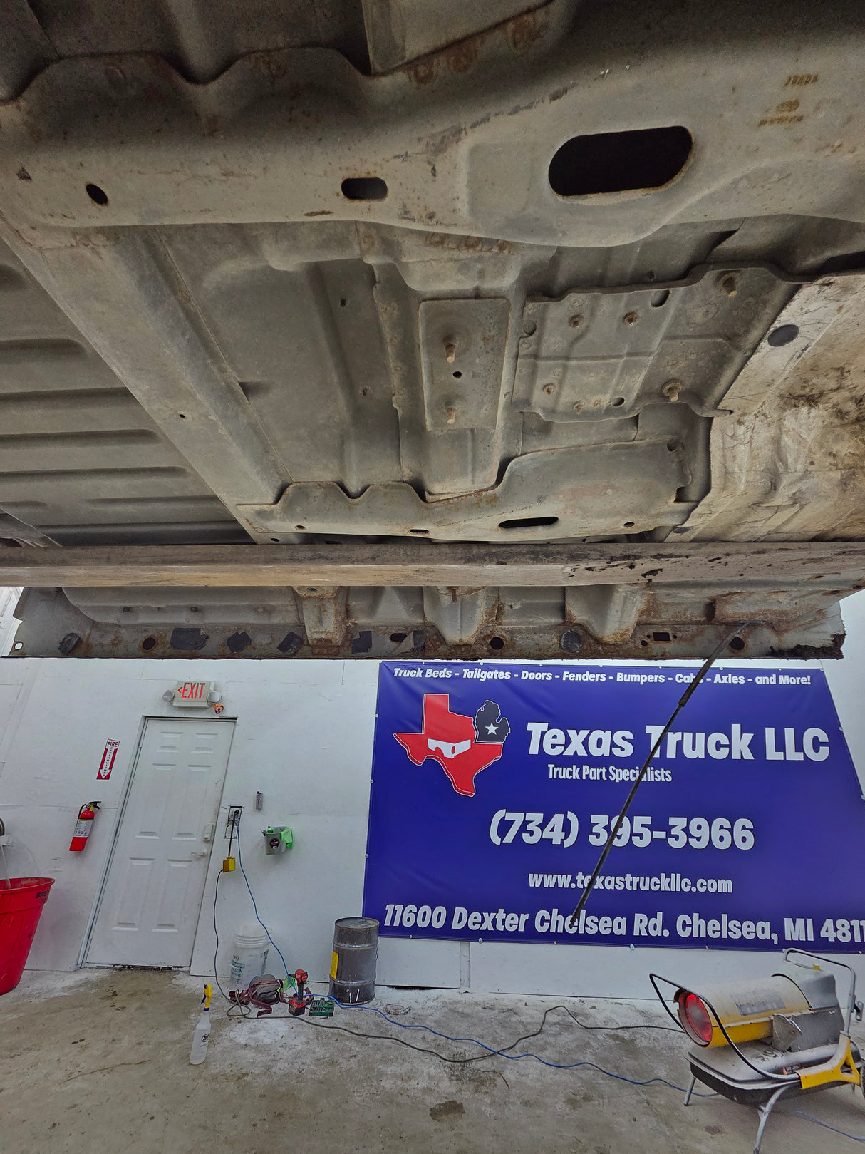 2009-2014 Ford F150 4 door Crew Cab Truck Cab