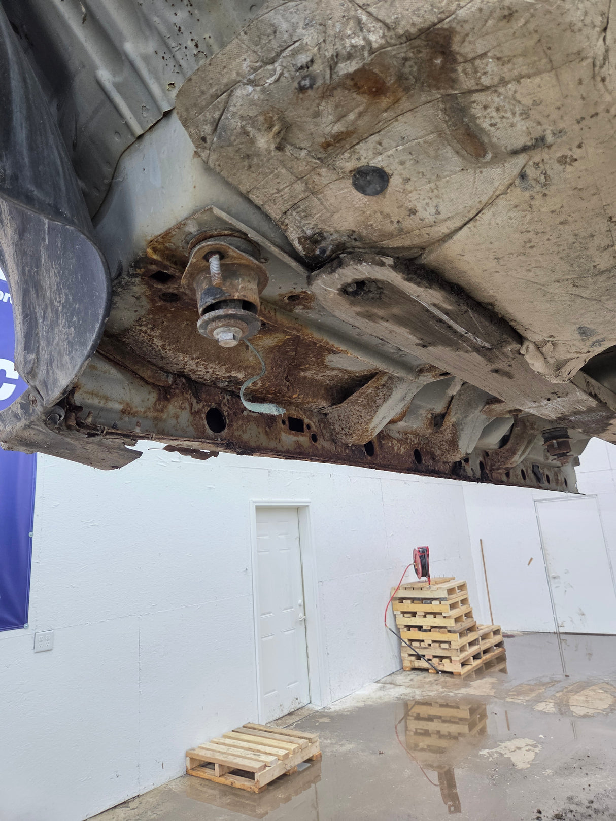 2009-2014 Ford F150 4 door Crew Cab Truck Cab