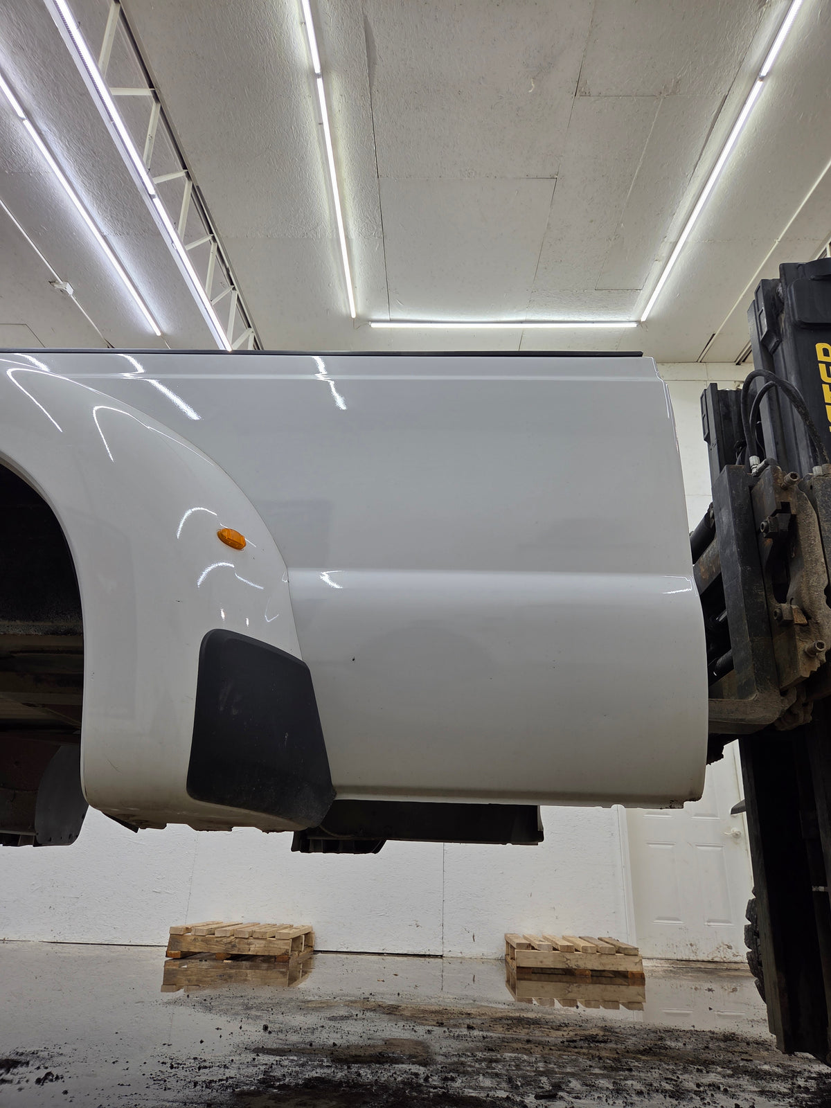 2011-2016 Ford F330 F450 F550 Super Duty 8' Dually Truck Bed