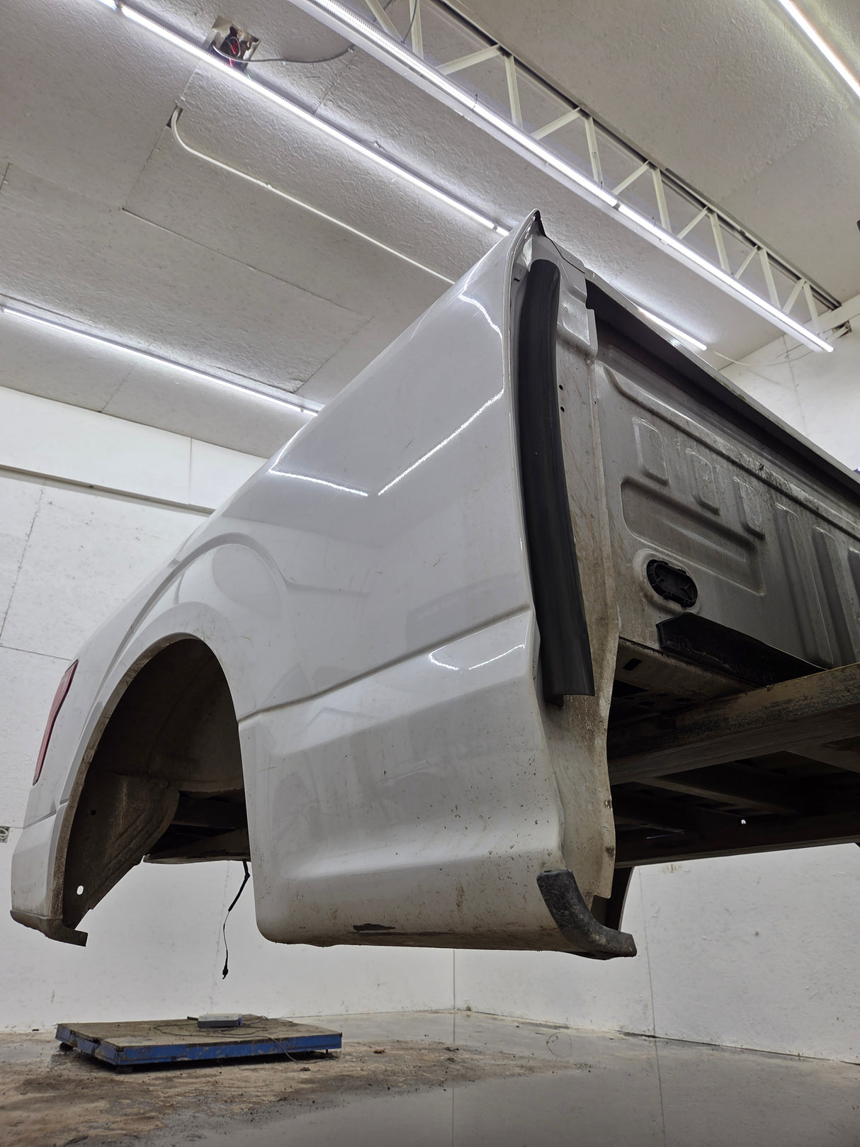 2015-2020 Ford F150 6' 6" Short Bed Without Wheel Lip Molding