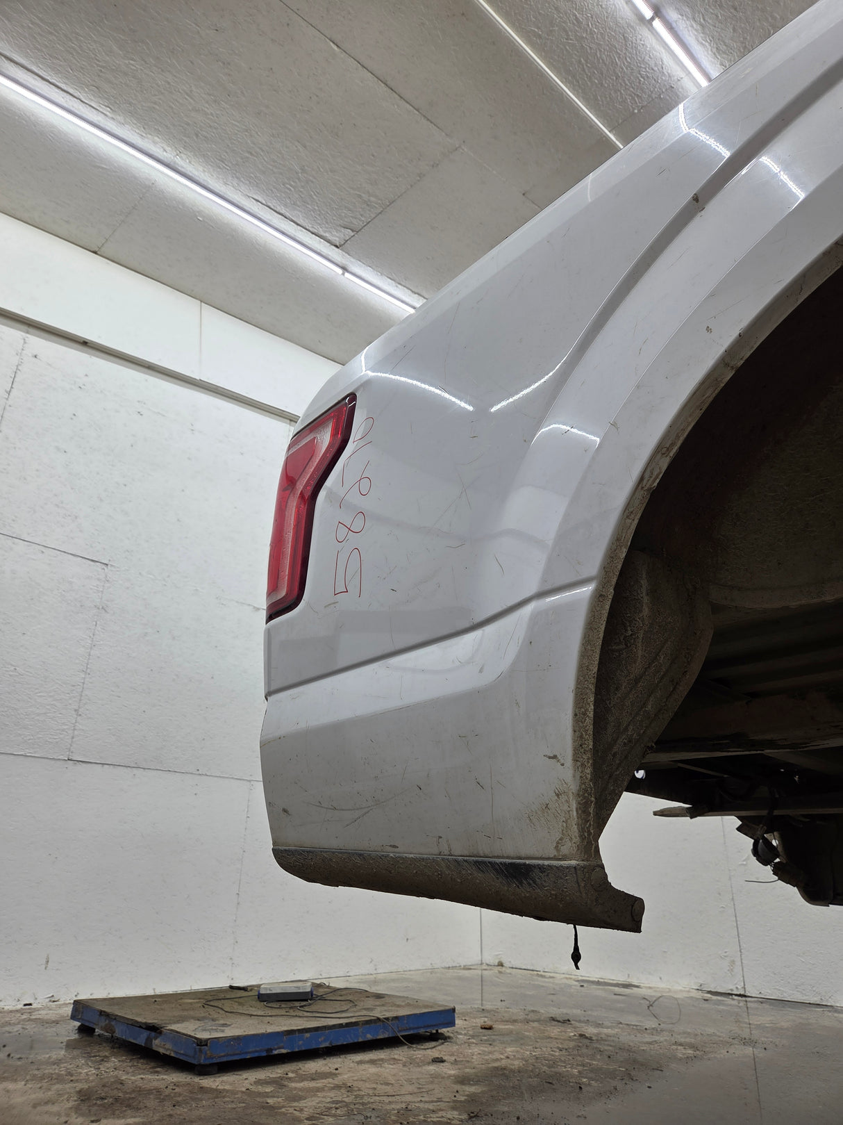 2015-2020 Ford F150 6' 6" Short Bed Without Wheel Lip Molding