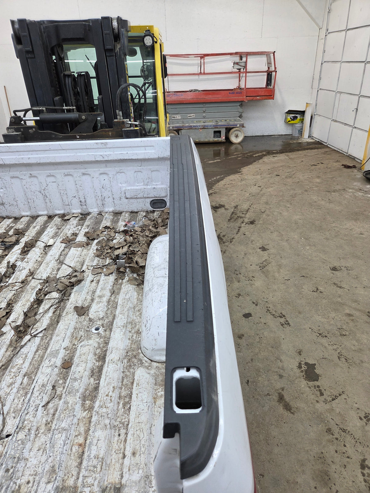 2015-2020 Ford F150 6' 6" Short Bed Without Wheel Lip Molding