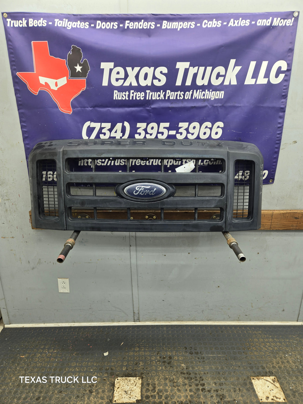 2008-2010 Ford Super Duty F250 F350 F450 F550 Grill Surround