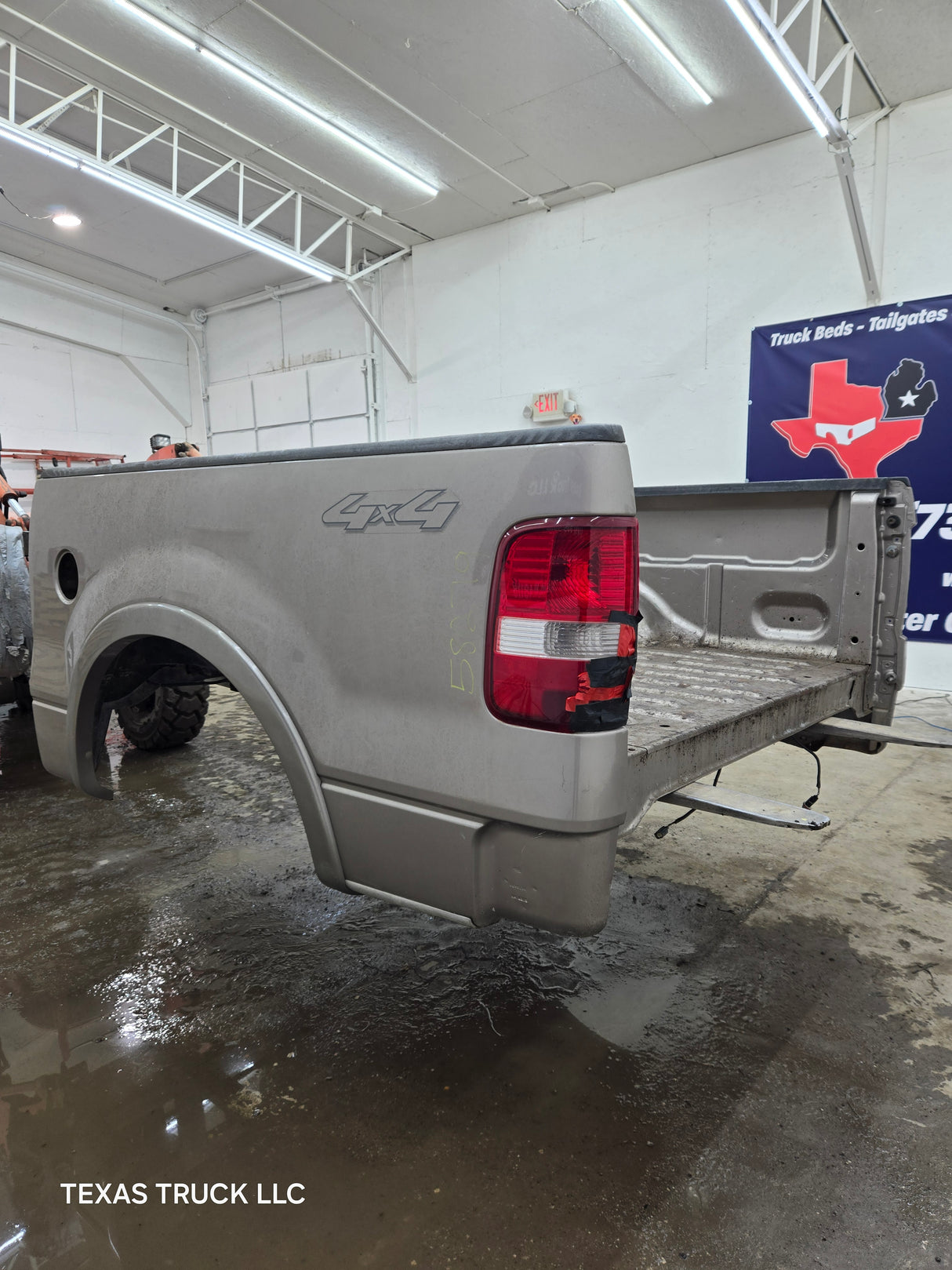 2004-2008 Ford F150 5' 6" Short Truck Bed