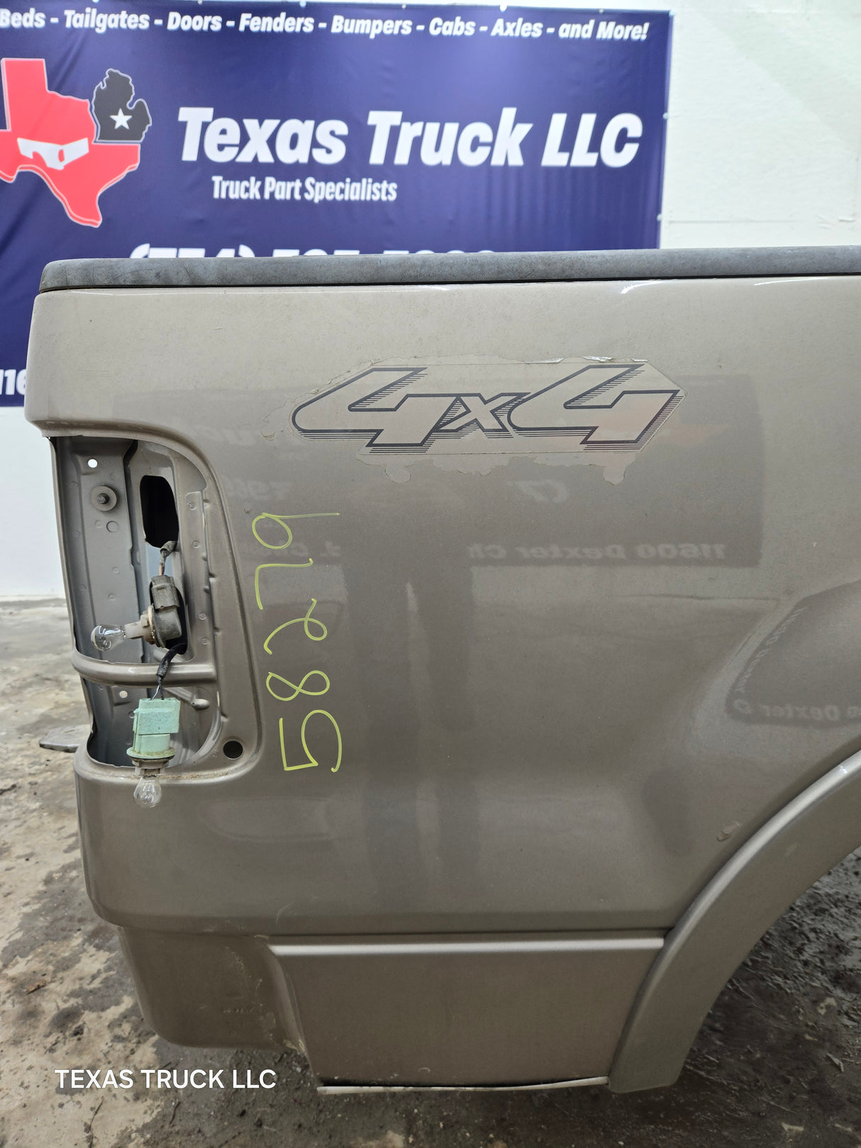 2004-2008 Ford F150 5' 6" Short Truck Bed