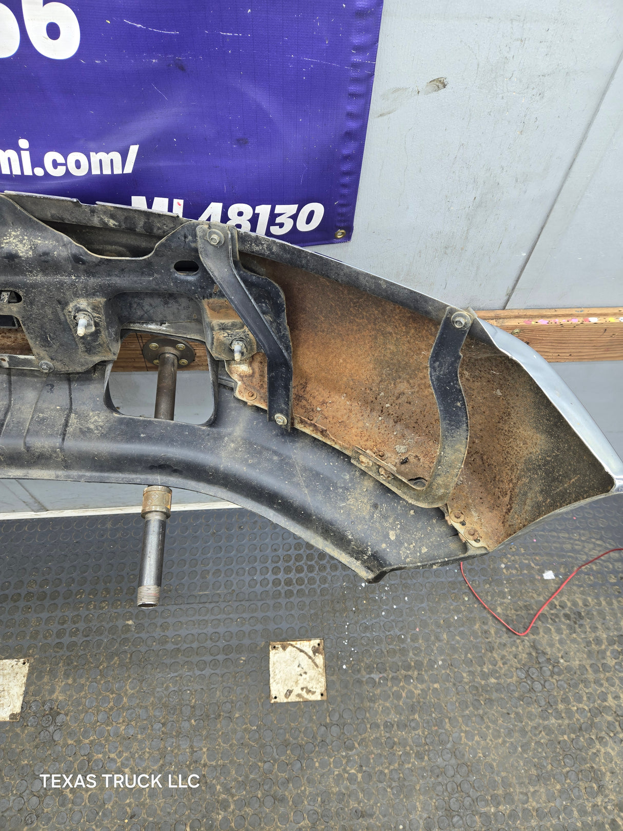 2009-2014 Ford F150 Chrome Front Bumper