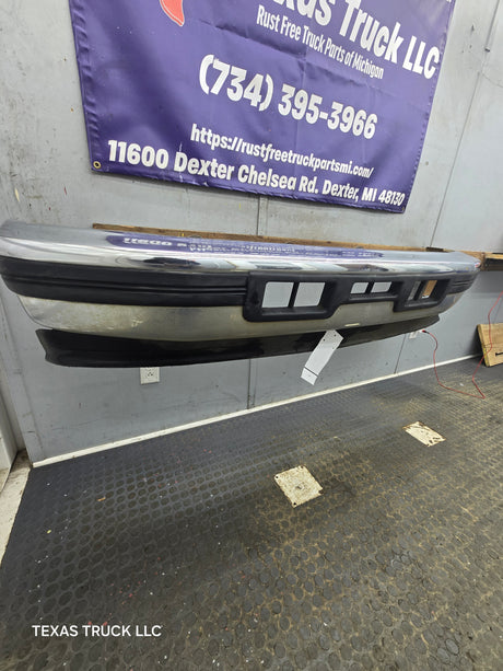 1992-1997 Ford F Series F250 F350 F450 F550 Front Bumper