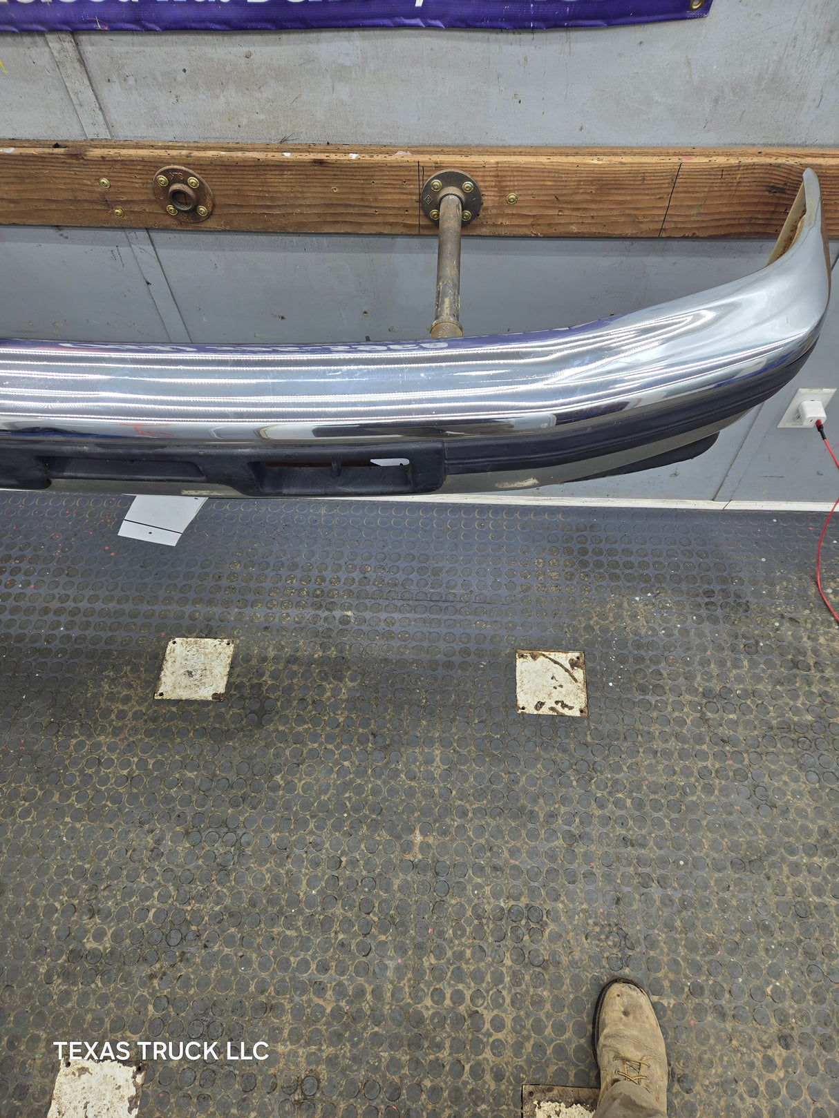 1992-1997 Ford F Series F250 F350 F450 F550 Front Bumper