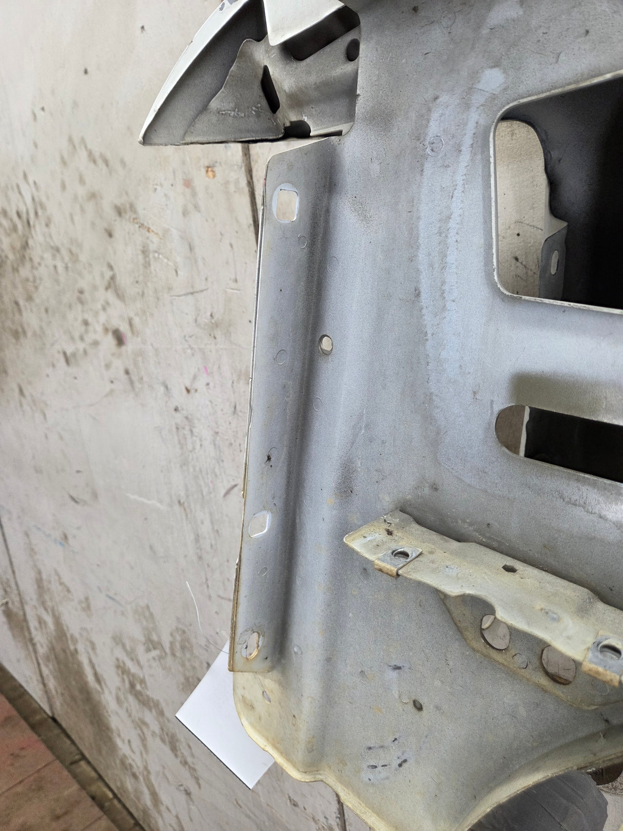 2007-2013 Chevrolet Silverado Passenger Side Front RH Fender 1500 2500 3500 HD