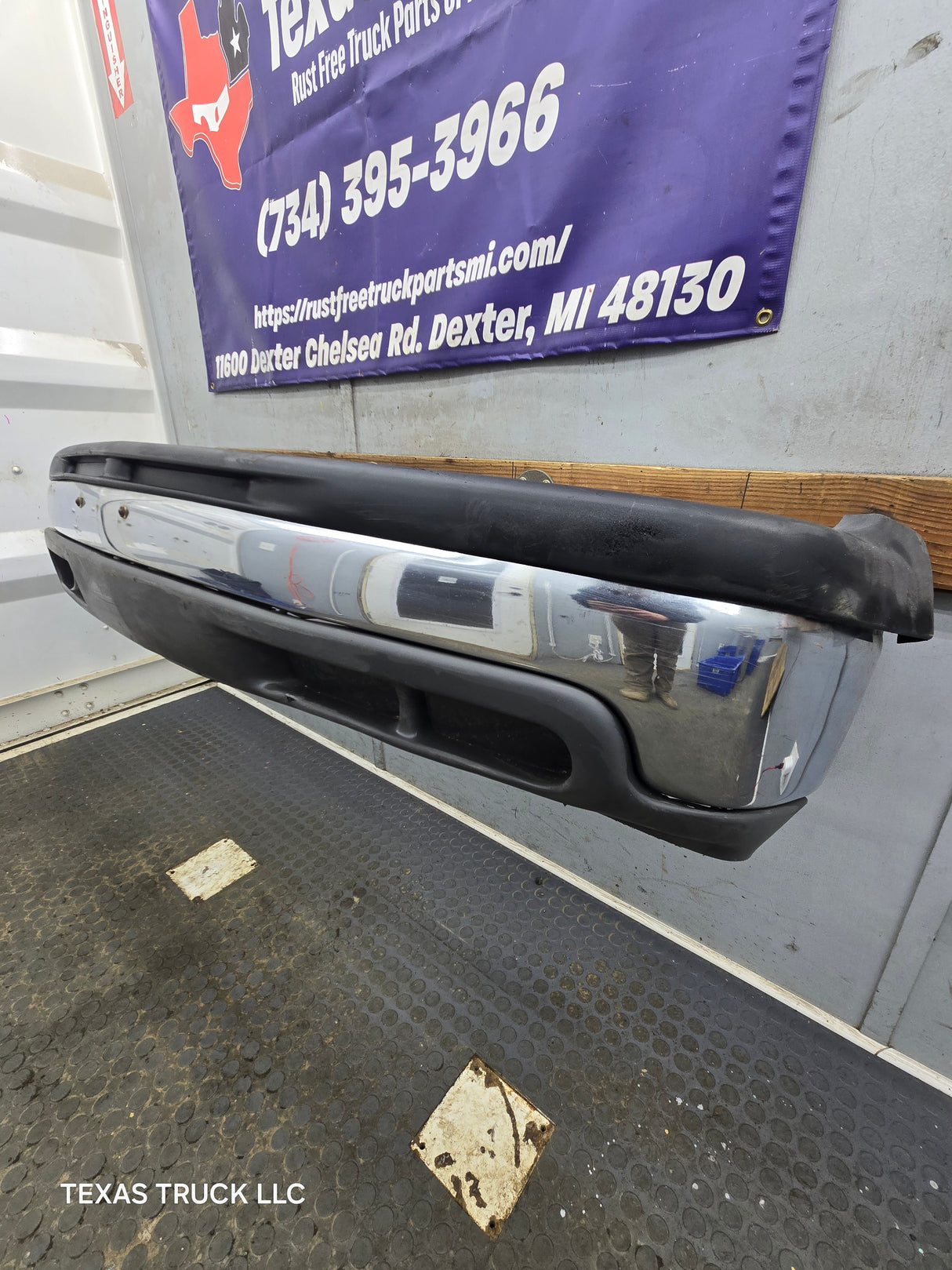 1999-2002 Chevrolet Silverado 1500 Front Bumper - Chrome