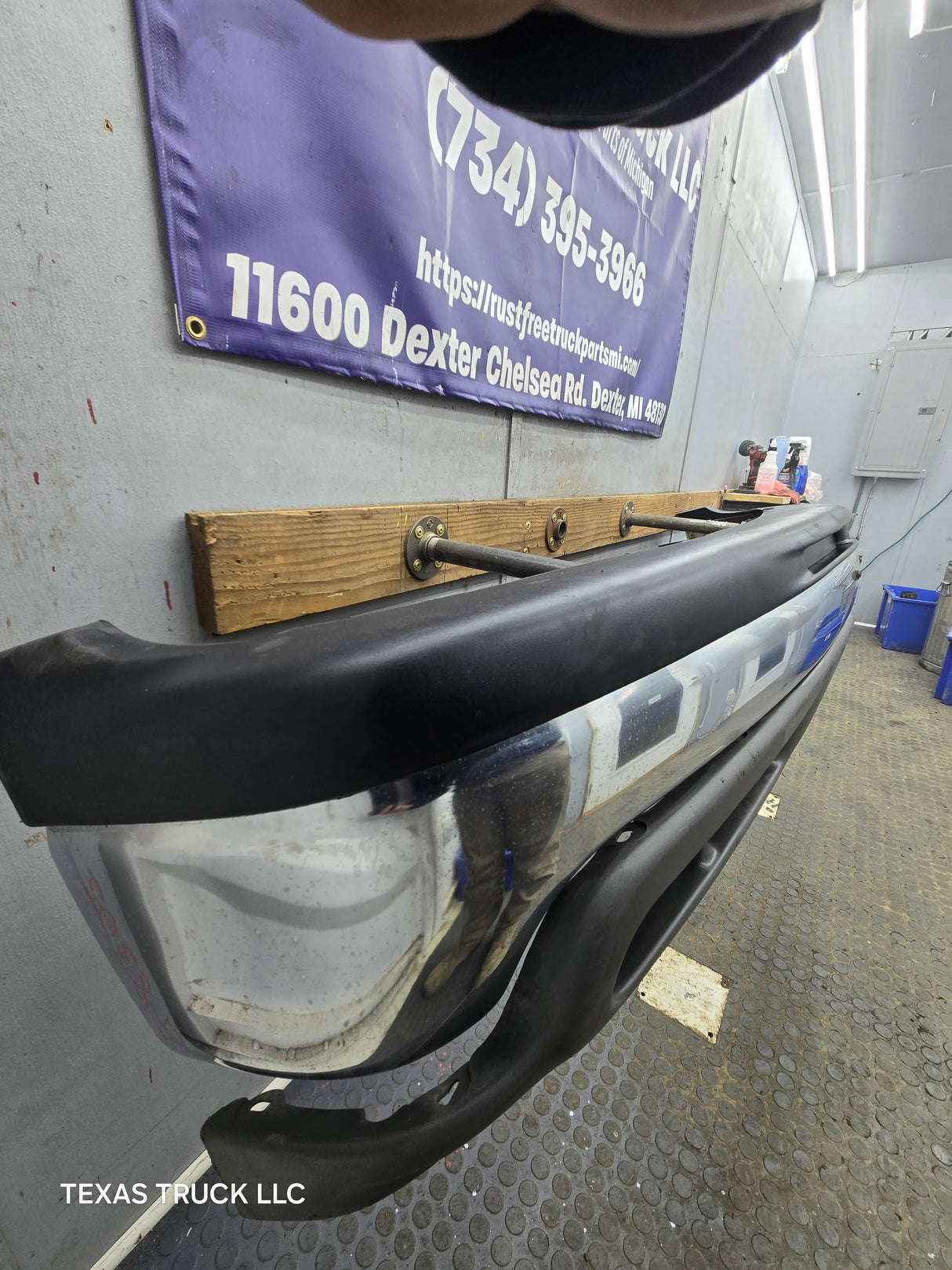 1999-2002 Chevrolet Silverado 1500 Front Bumper - Chrome